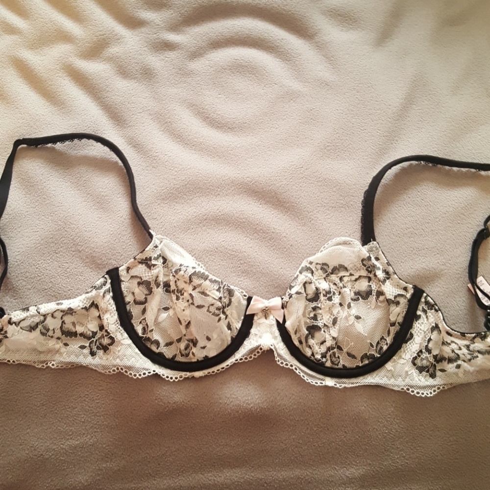 VS bra 32c